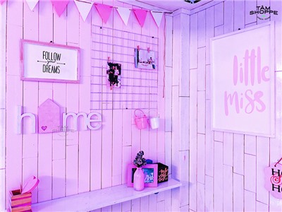 Trang trí căn phòng màu hồng đáng yêu cho bé gái